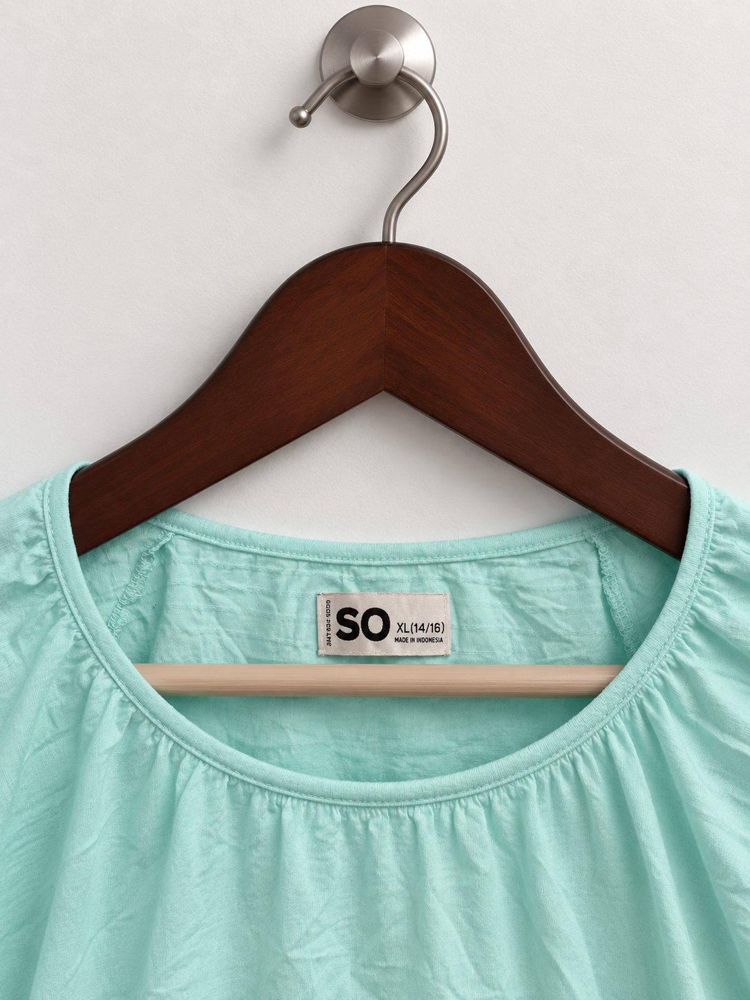SO Mint Green Gathered Scoop Neck Short Sleeve Crop Top – Size XL (14/16)