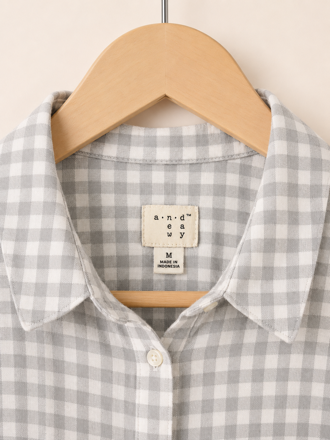 A New Day Women's Grey Long-Sleeve Button-Down Shirt - Size M
