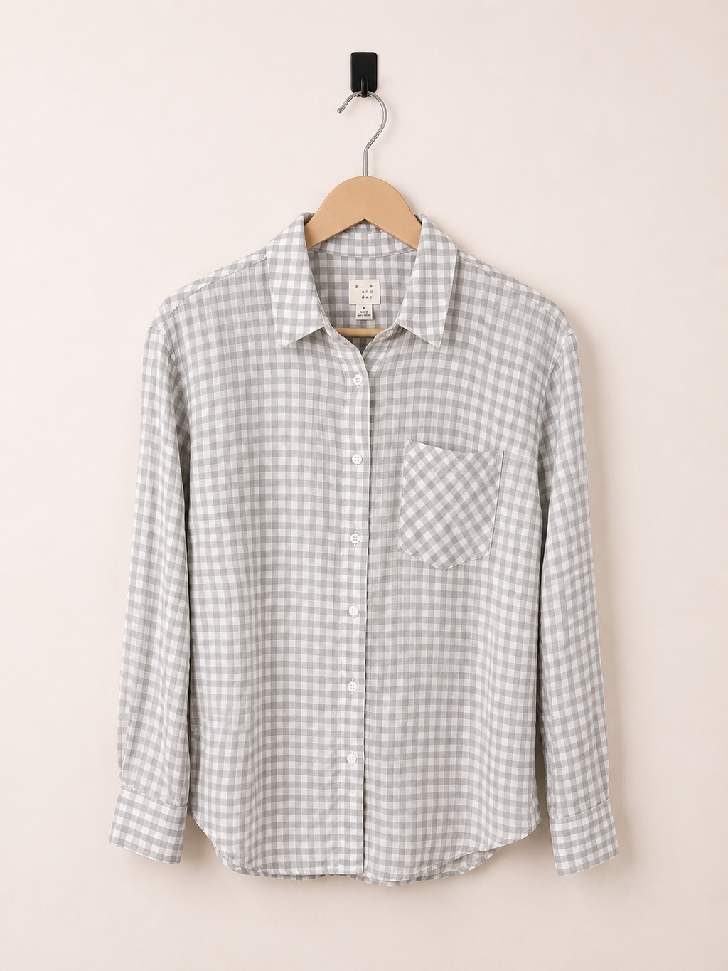 A New Day Women's Grey Long-Sleeve Button-Down Shirt - Size M