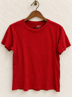 24/7 by maurices Women's Solid Red Crew Neck Short Sleeve T-Shirt Size - L