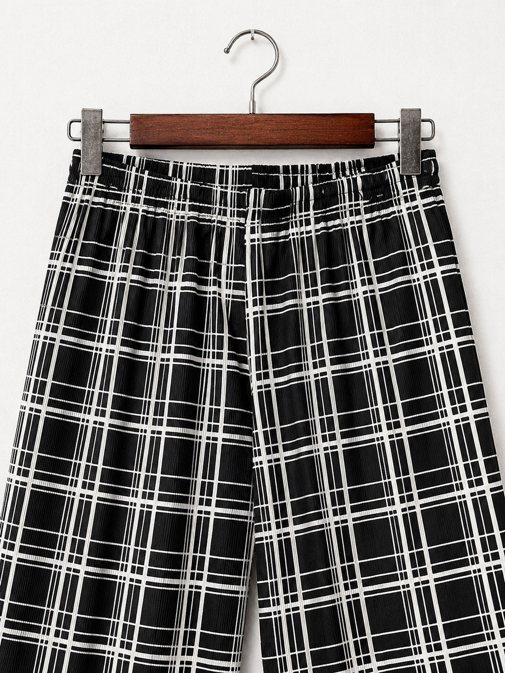 Black & White Plaid Women Trousers