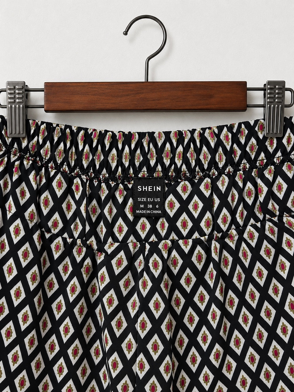 SHEIN Geometric Diamond Print Women Trouser Size - M