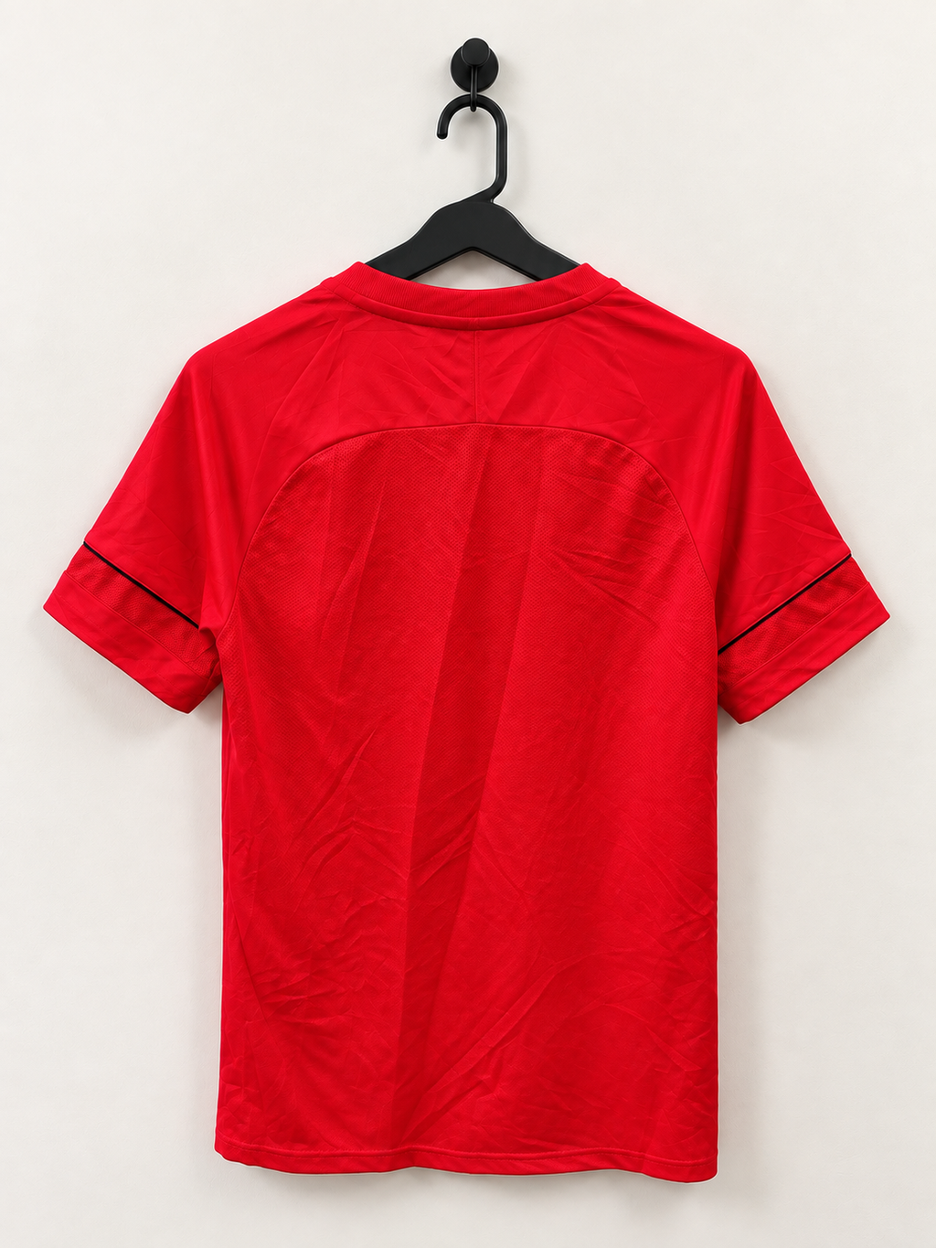Nike Men's Dri-FIT Red Athletic Football T-Shirt Size - S