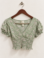 Japna Women’s Sage Green Ditsy Floral Smocked Crop Top