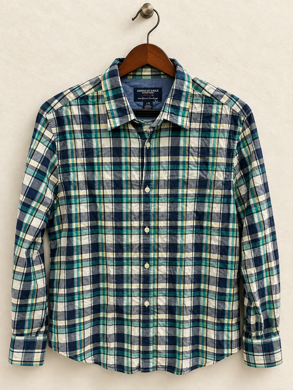 American Eagle Outfitters Men's Plaid Long Sleeve Button-Down Shirt Size - L
