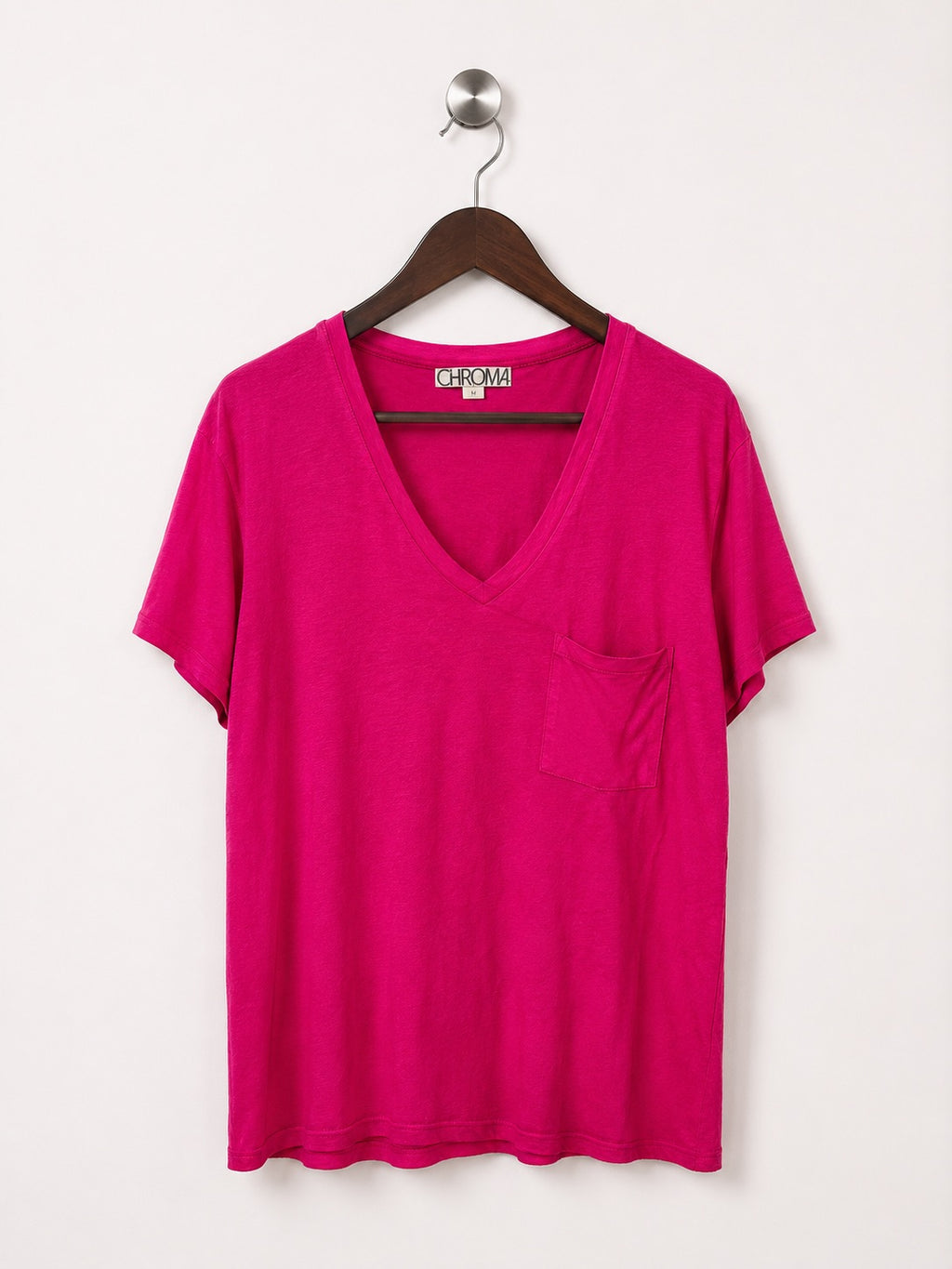 CHROMA Women's Fuchsia Pink T-Shirt – Size L