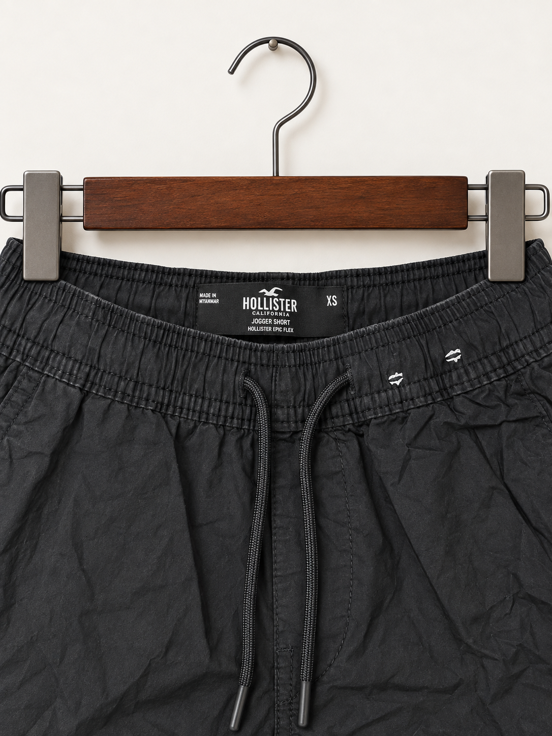 Hollister Men's Black Elastic Drawstring Jogger Shorts Size Xs