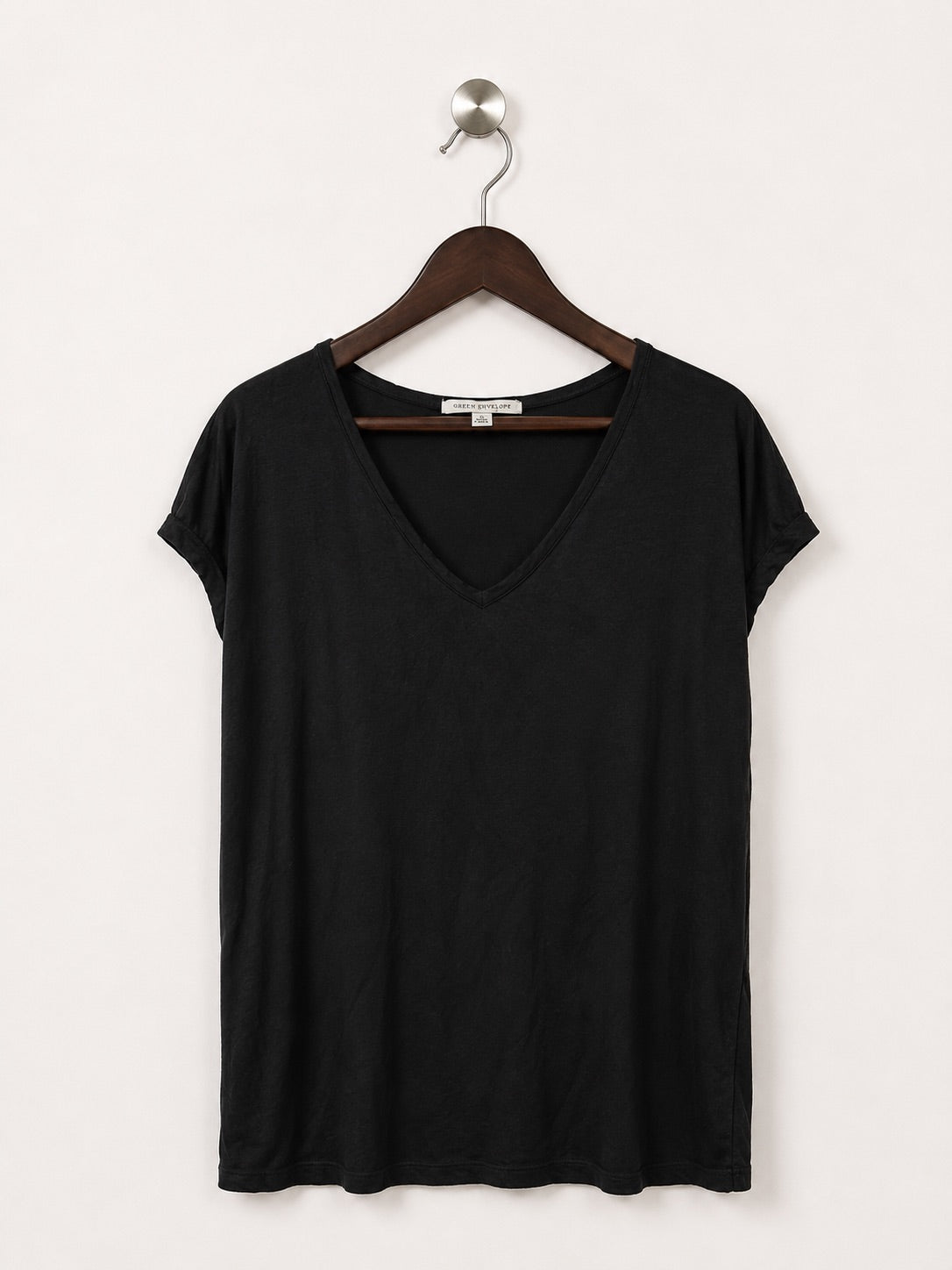 Green Envelope Los Angeles Women's Black V-Neck T-Shirt – Size S