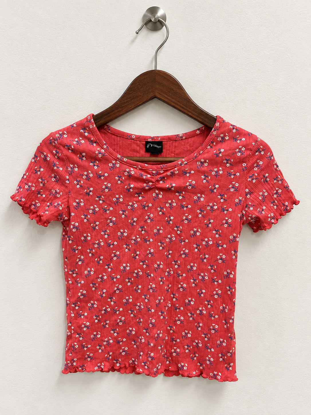 Art Class Red Floral Print Ribbed Lettuce Trim Top -m
