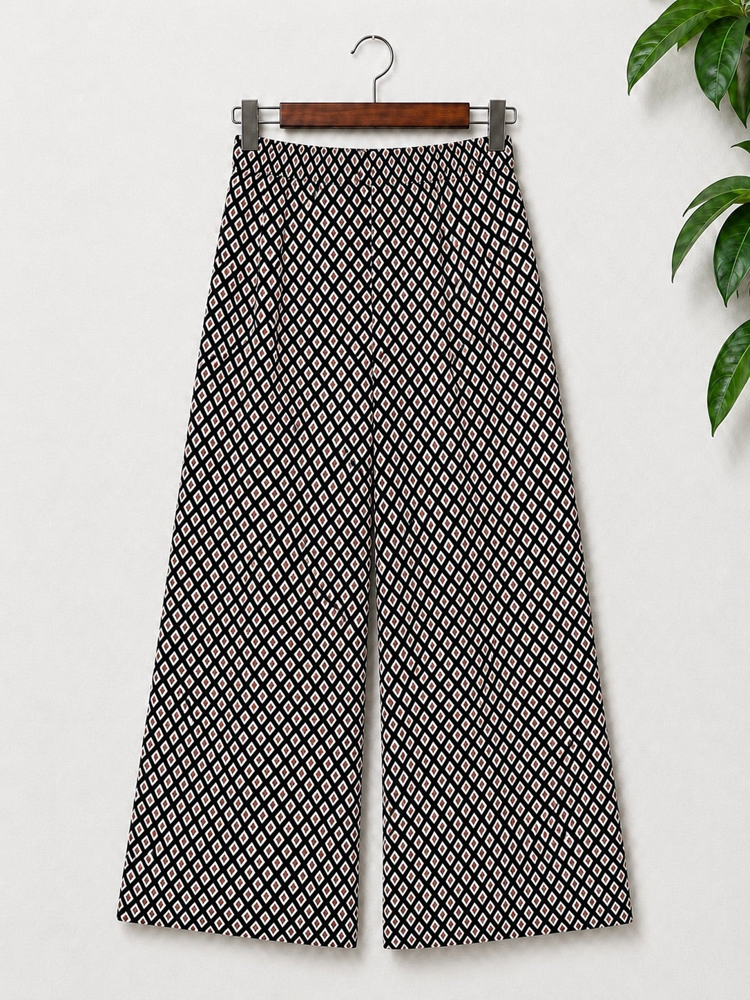 SHEIN Geometric Diamond Print Women Trouser Size - M