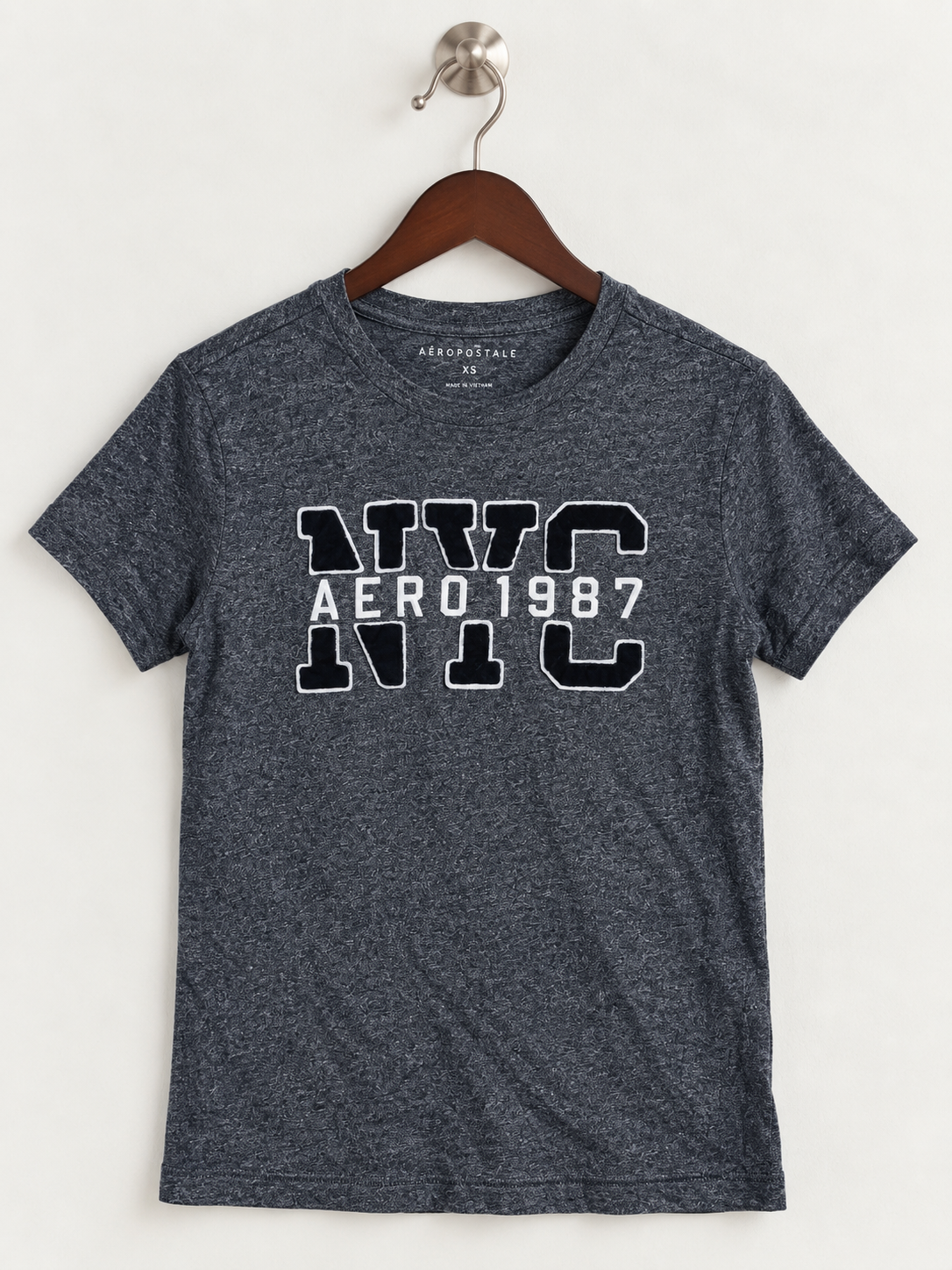 Aeropostale Charcoal Grey Heather NYC Graphic Tee Size XS (Youth / Lean Fit)