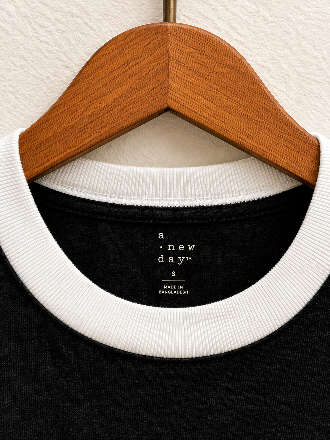 A New Day Women's Black & White Contrast Ribbed Crew Neck Ringer T-Shirt Size - S