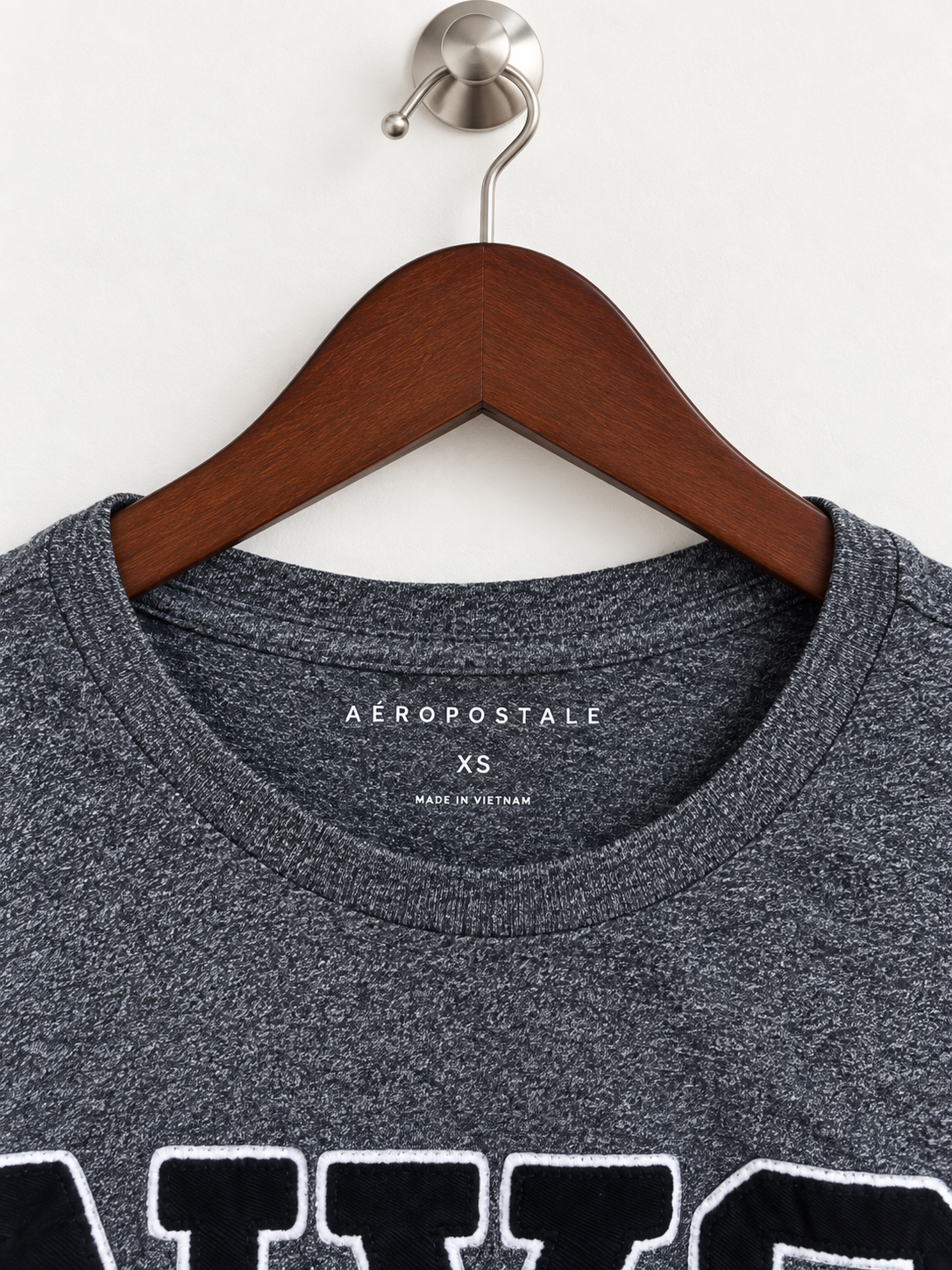 Aeropostale Charcoal Grey Heather NYC Graphic Tee Size XS (Youth / Lean Fit)
