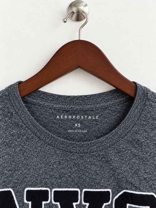 Aeropostale Charcoal Grey Heather NYC Graphic Tee Size XS (Youth / Lean Fit)