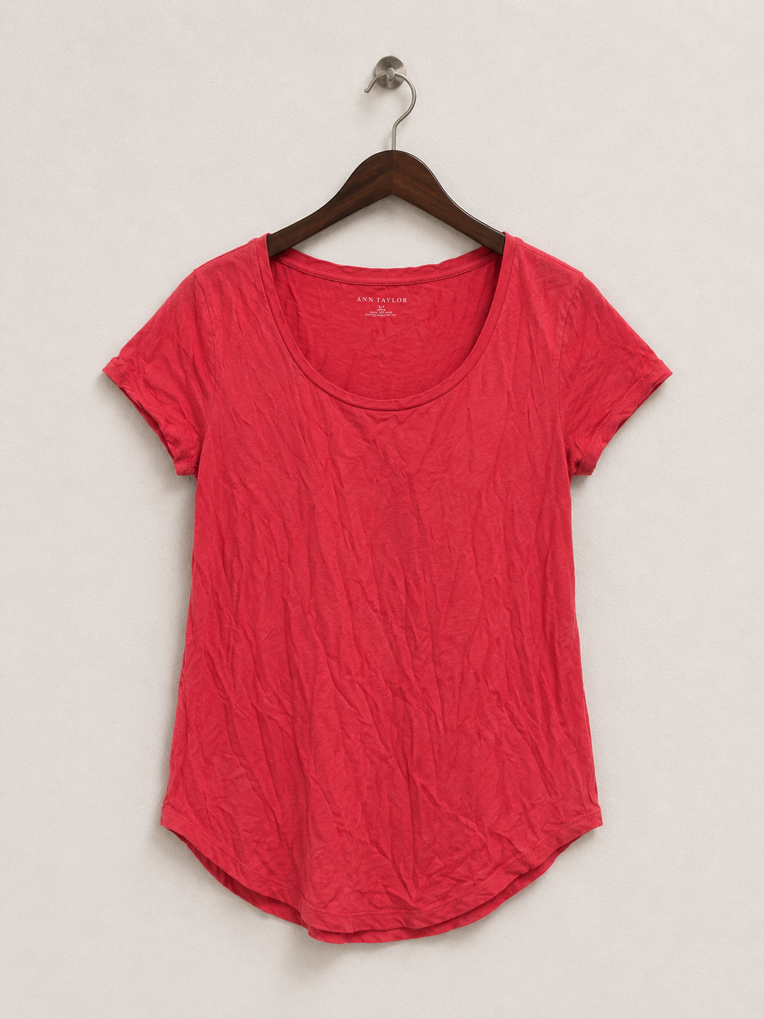 Ann Taylor Women's Bright Red Scoop Neck Short Sleeve Tee – Size XS