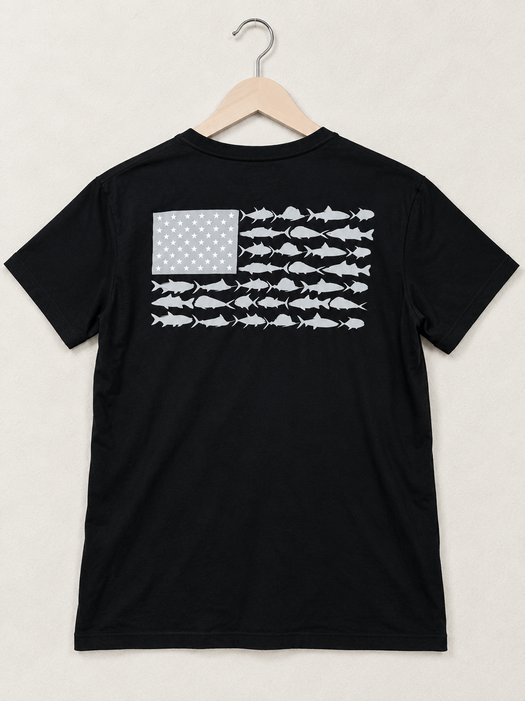 Columbia PFG - Men’s Black Fish Flag Graphic T-Shirt | Size L