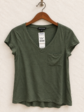 Cable & Gauge Women's Olive Green V-Neck Slub Knit Pocket T-Shirt Size - M