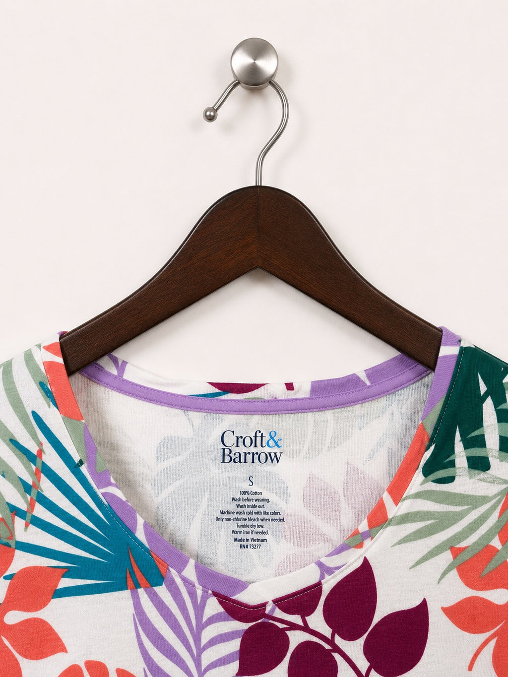 Croft & Barrow Women's Multi-Color T-Shirt – Size S