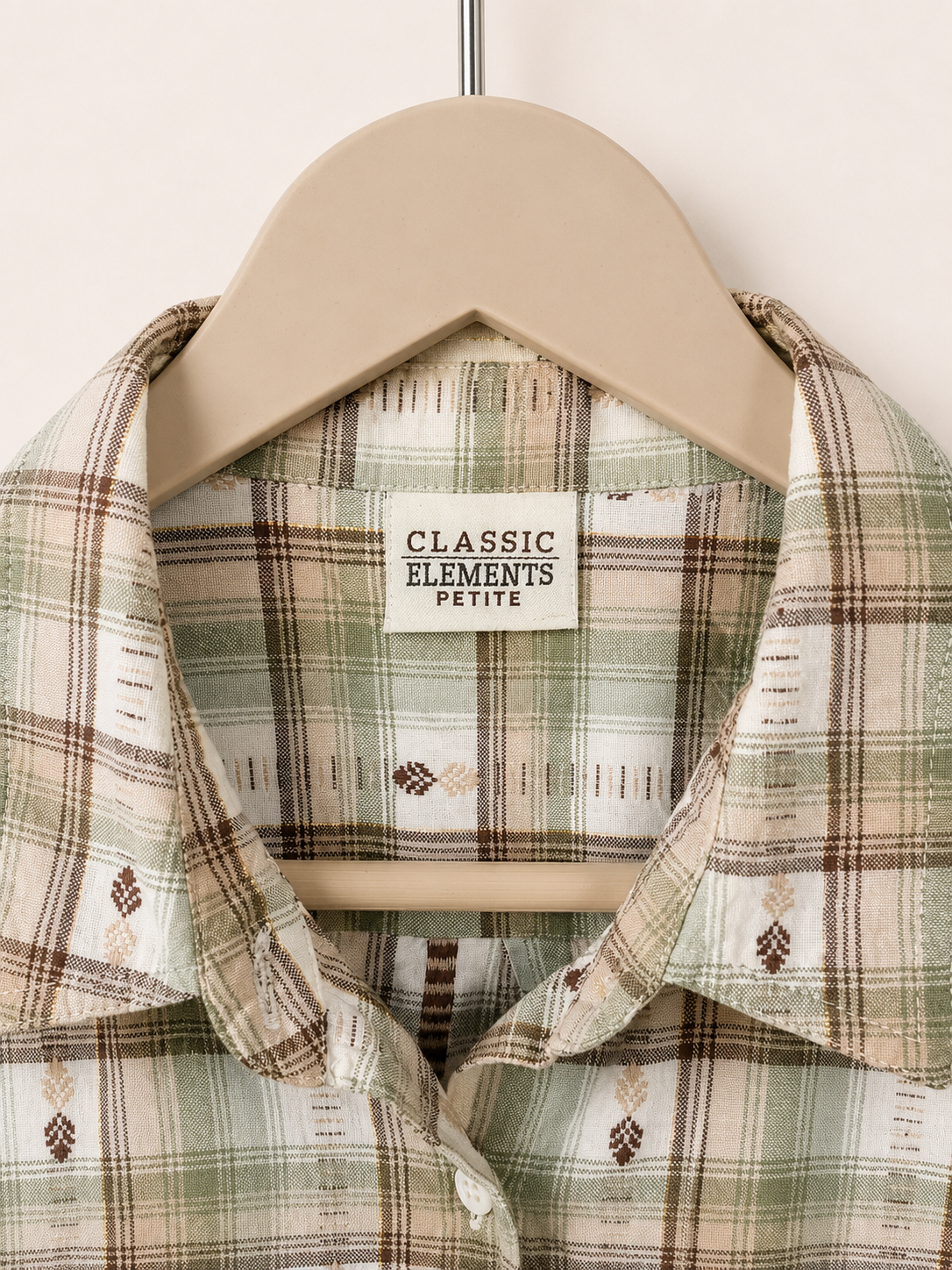Classic Elements Women's Button-Down Shirt