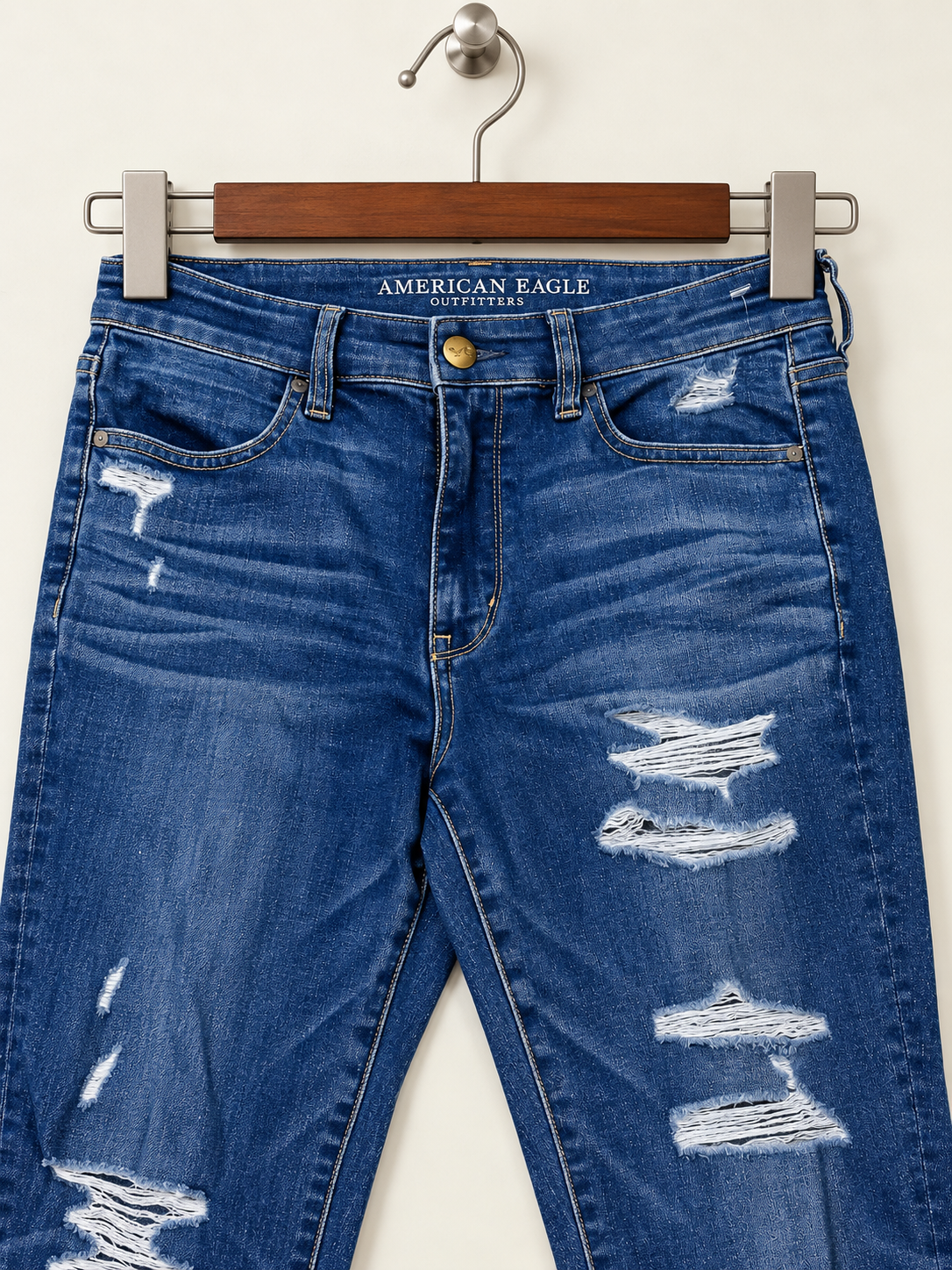 American Eagle Women's Distressed Denim Jeans