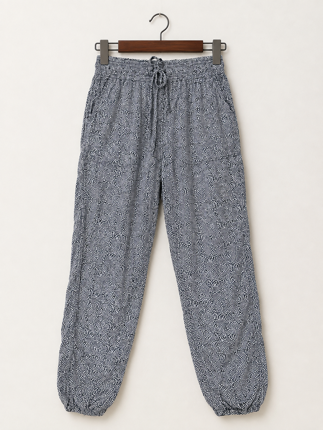 Thread & Supply Elastic Waist Jogger Pants - Size M
